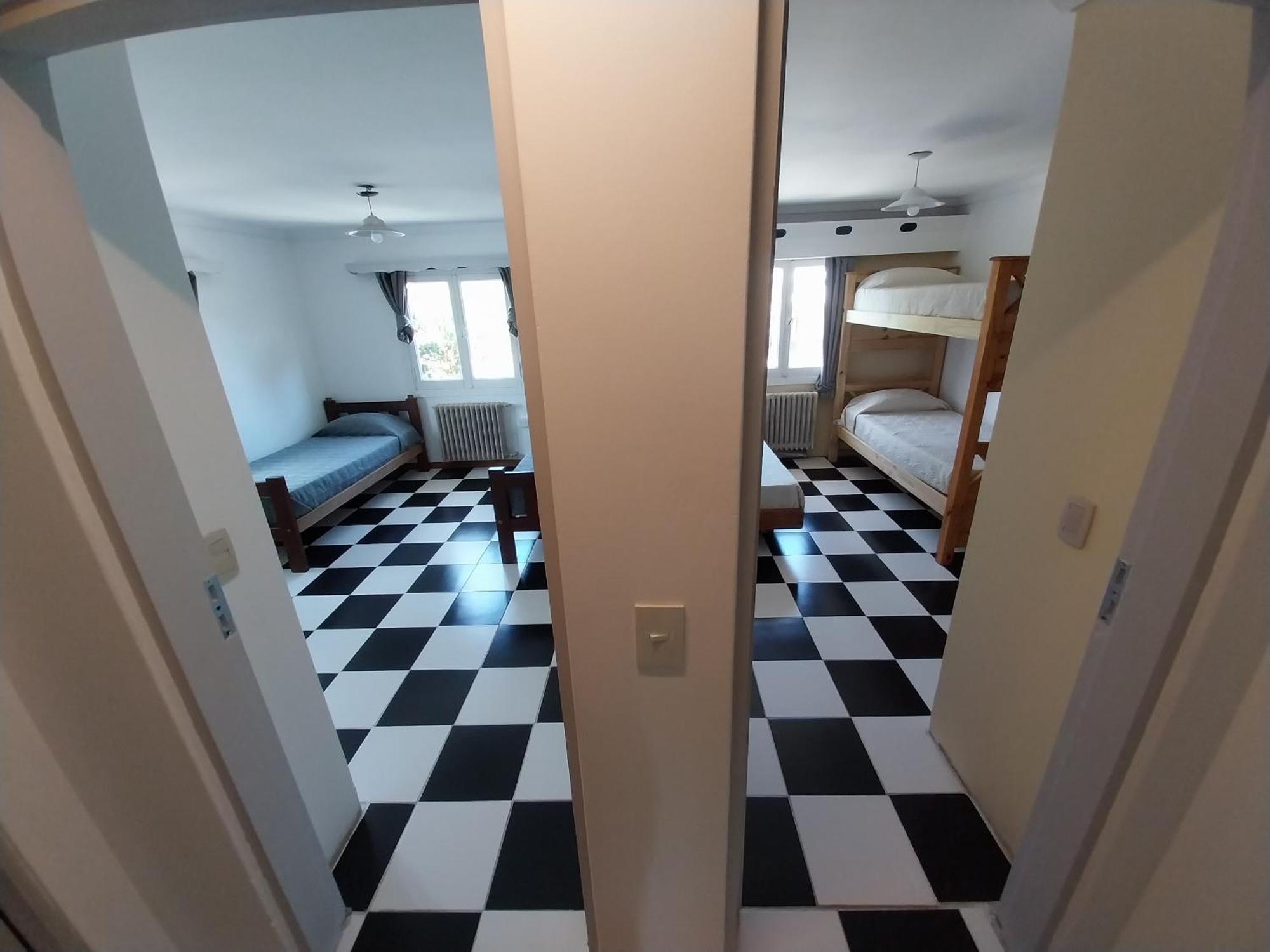 Casa Central Hostel Сан-Карлос-де-Барилоче Экстерьер фото